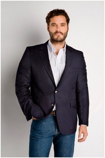 Extra lange viscose blazer van Plusman.